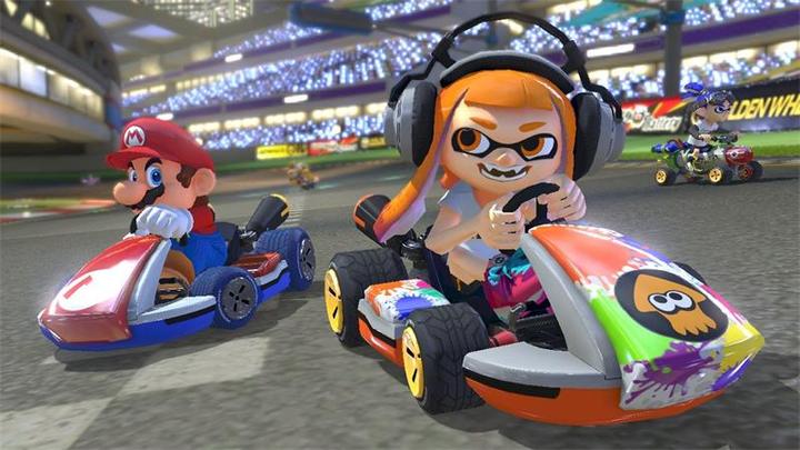 Immagine prodotto Nintendo Mario Kart 8 Deluxe (Switch, Multilingue)