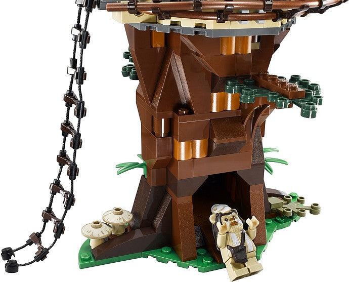 Actual product image LEGO Ewok Village (10236, LEGO Star Wars, LEGO Rare Sets)