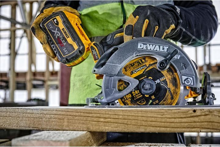 Productafbeelding DeWalt DCS 578 X1T Akku Kreissäge 54V XR FlexVolt 190 mm Brushless + 1x Akku 9,0 Ah + Ladegerät +