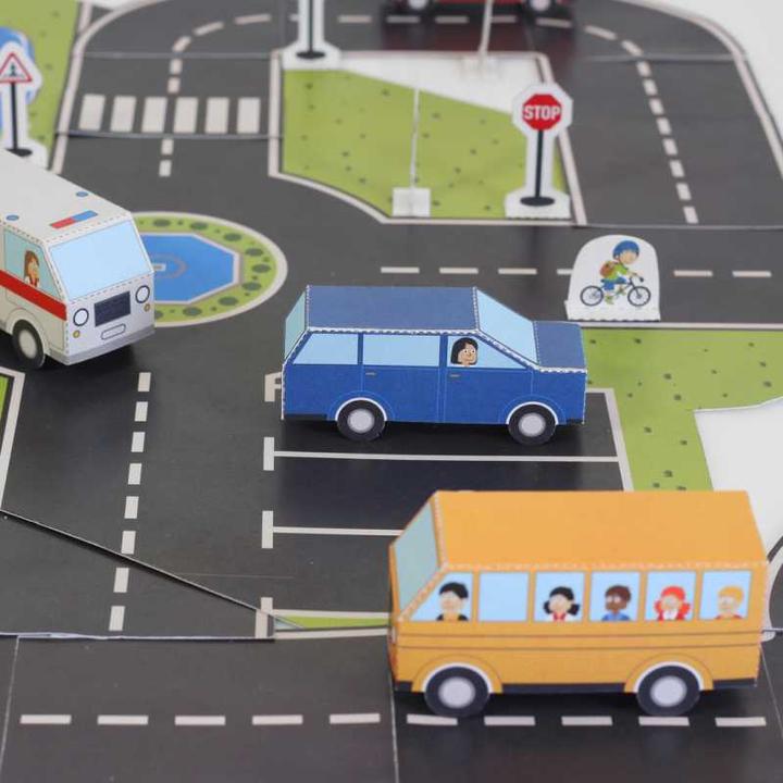 Immagine prodotto Pukaca Papierspielzeugset. Fahrzeuge auf Strasse (Tedesco)
