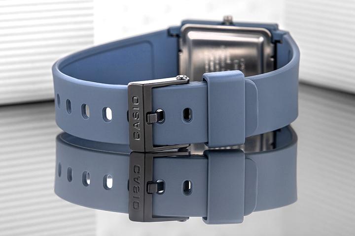 Produktbild Casio Collection - MQ-38UC-2A2ER (Sportuhr, 27 mm)