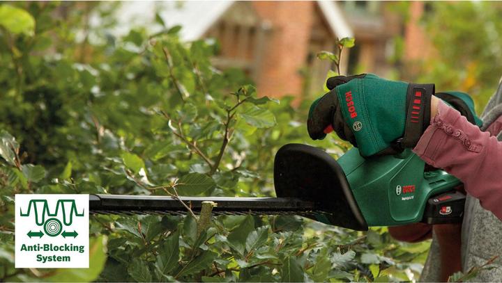 Actual product image Bosch Home & Garden EasyHedgeCut 18V-52-13 (Cordless hedgecutters)