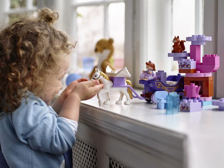 Actual product image LEGO Disney Sofia carriage (10822)