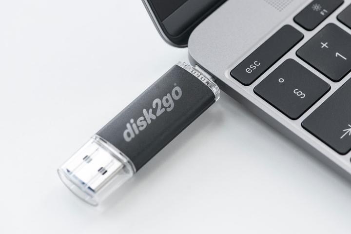 Produktbild Disk2go Switch (32 GB, USB 3.0, USB-A, USB-C)