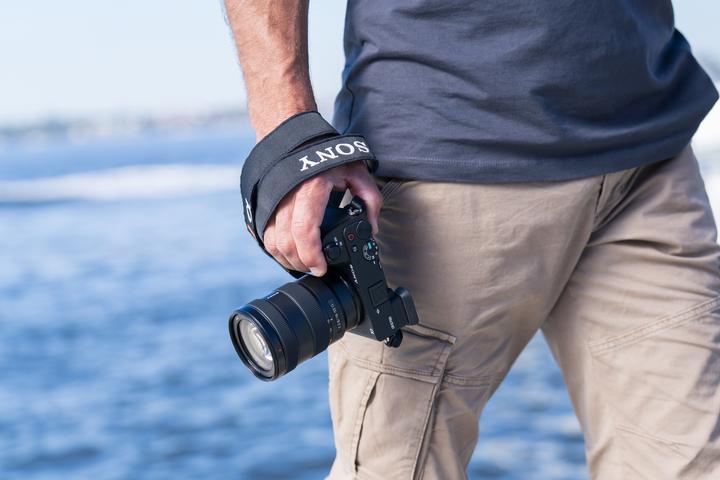 Immagine prodotto Sony Alpha 6700 Kit (18 - 135 mm, 26 Mpx, APS-C / DX)