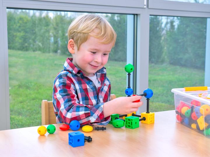 Actual product image Betzold Construction game
