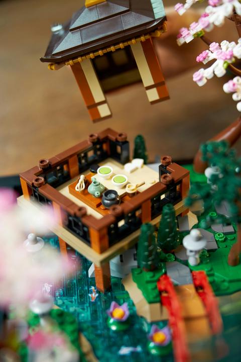Produktbild LEGO Garten der Stille (10315, LEGO Icons)