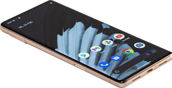 Produktbild Google Pixel 7 Pro (256 GB, Hazel, 6.70", SIM + eSIM, 50 Mpx, 5G)