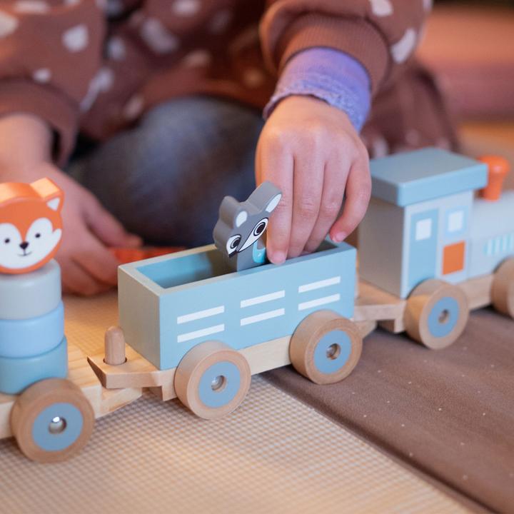 Actual product image Kindsgut Holzeisenbahn