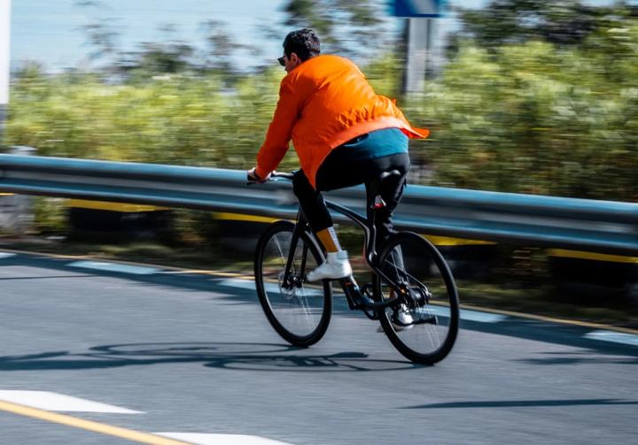 Produktbild Urtopia Carbon1 MidnightParis-M (80 cm)
