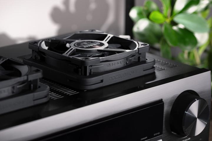 Image du produit Noctua NV-MPG1-12.black Lèvre d'étanchéité polyvalente (noire, pour ventilateur de 120 mm)
