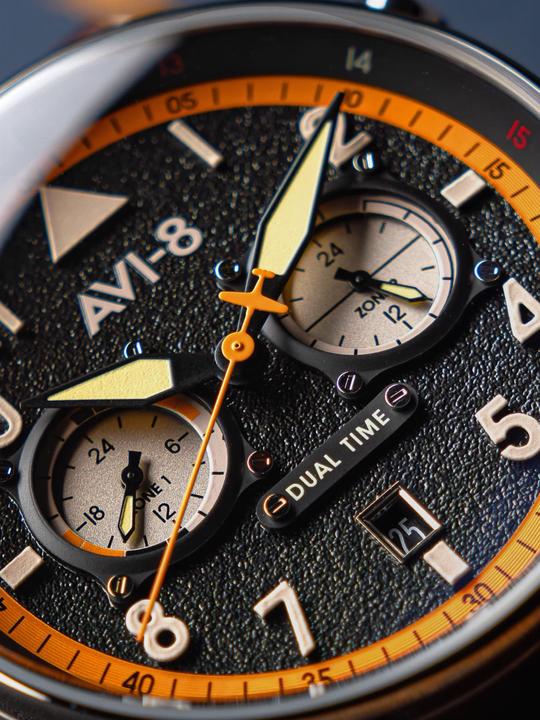 Produktbild AVI-8 AV-4088-07 Hawker Hurricane Dual-Time (Fliegeruhr)