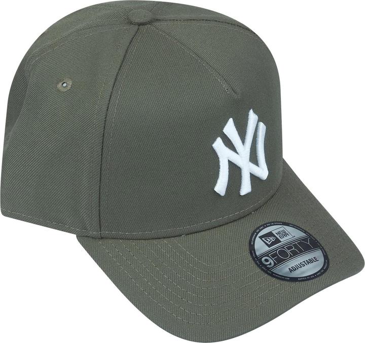 Produktbild New Era 9Forty Snapback Trucker Cap - New York Yankees oliv