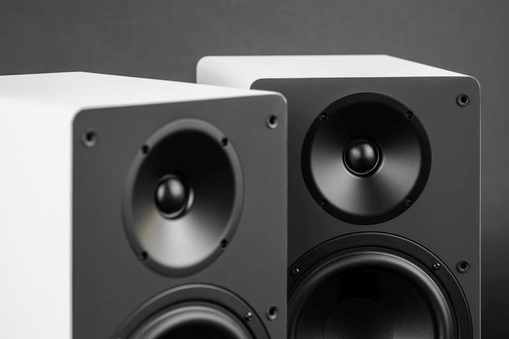 Produktbild ELAC Debut ConneX DCB61