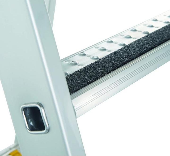 Actual product image Zarges LM stepladder 3 steps Z600 (Scaffolding, 159 cm)