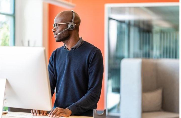 Produktbild Cisco 562 Wireless Dual Headset Standard Base Station Eu In Nms In Accs (Kabellos, USB-A)