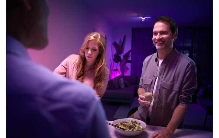 Produktbild Philips Hue Centris Basis BT (4200 lm, GU10)