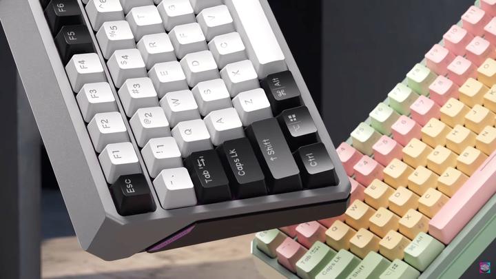 Image du produit Cooler Master MK770 (DE, Sans fil, Filaire)