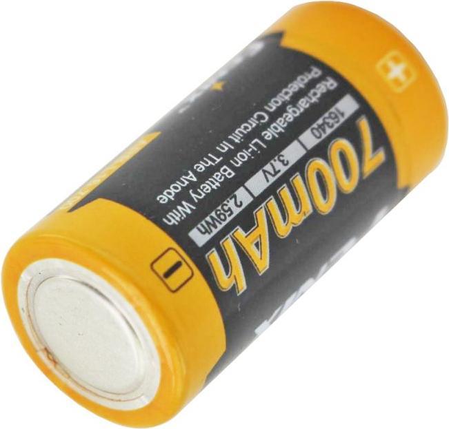 Actual product image AccuCell 8x quick charger and 8 pcs CR123 A Li-ion battery pack (1 pcs., CR123A, 760 mAh, Battery + charger)