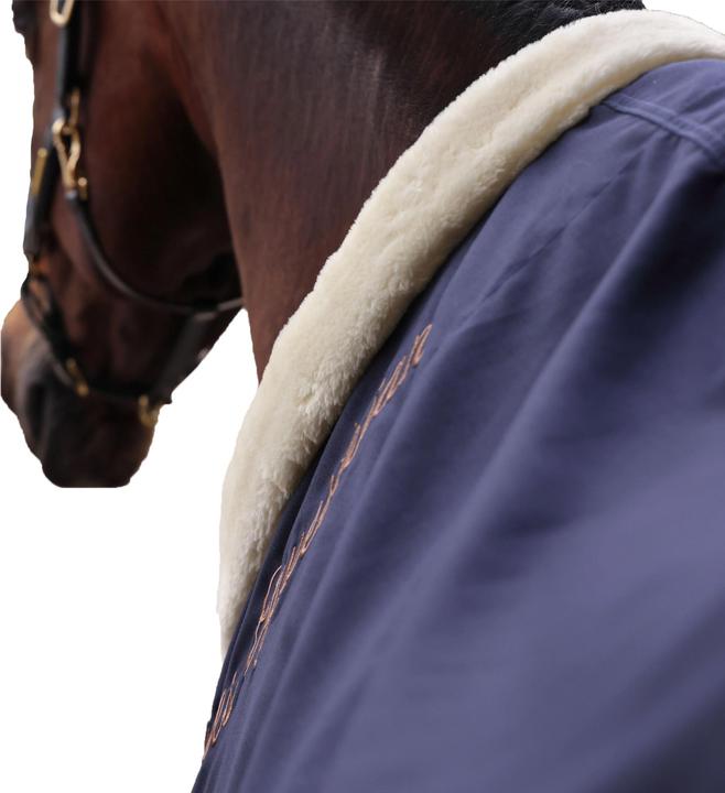 Actual product image Shires Deluxe Standard-Neck Horse Stable Rug (21.33 cm)