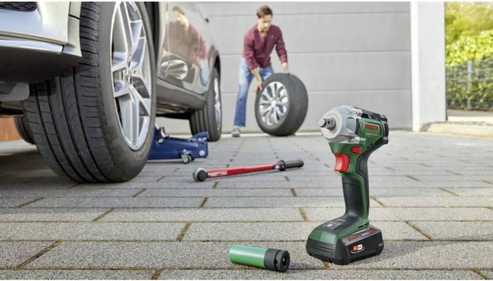 Produktbild Bosch Home & Garden UniversalImpactDrive 18V-350 (solo) (Akkubetrieb)