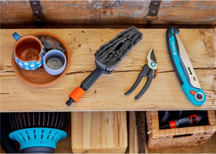 Produktbild Gardena Cleansystem Wasch-Set Handbürste