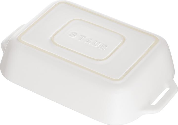 Actual product image Staub Casserole dish
