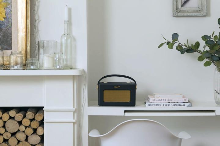 Actual product image Roberts Revival iStream 3L (FM, DAB+, Web radio, DAB, AM, Wi-Fi, Bluetooth)
