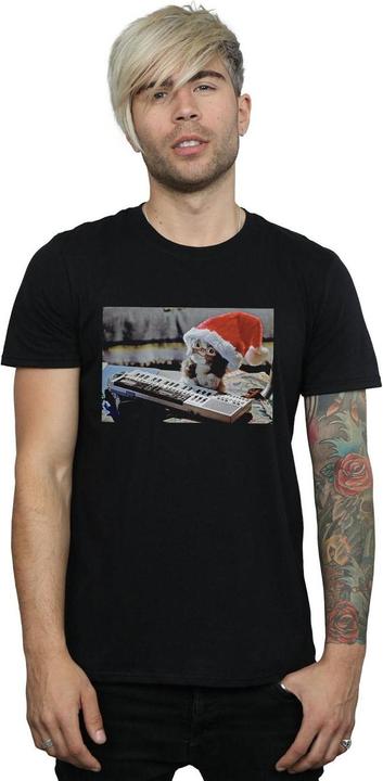 Actual product image Universal Textiles Mens Mogwai Christmas Hat T-Shirt (5XL)