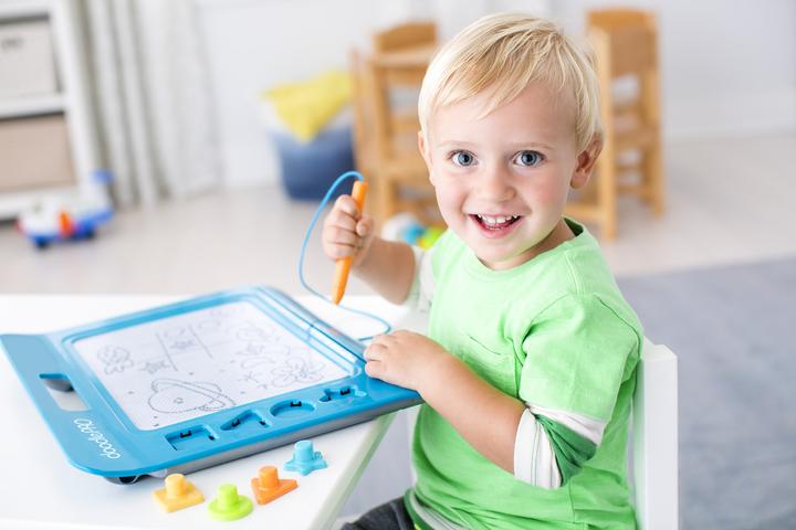 Actual product image Fisher-Price Maltafel Doodle Pro Stamp passport