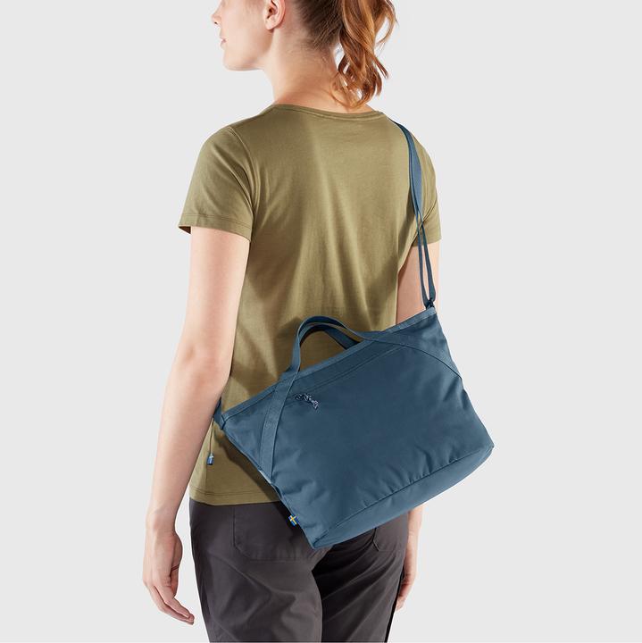 Actual product image Fjällräven Vardag shoulder bag