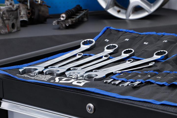 Produktbild BGS Maul-Ringschlüssel-Satz SW 6 - 32 mm 25-tlg. (32 mm, 18 mm, 11 mm, 12 mm, 20 mm, 19 mm, 27 mm, 15 mm, 13 mm, 25 mm, 6 mm, 21 mm, 7 mm, 14 mm, 29 mm, 8 mm, 10  mm, 30 mm, 23 mm, 26 mm, 22 mm, 17 mm, 28 mm, 9 mm, 16 mm, 24 mm, 31 mm)