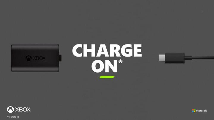 Produktbild Microsoft Xbox Play & Charge Kit (USB-C) (Xbox Series S, Xbox Series X, Xbox One X, Xbox One S)
