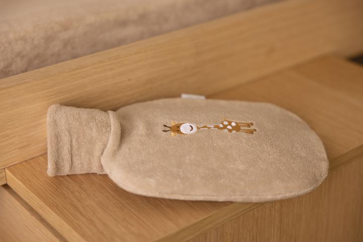 Actual product image Zewi Rubber bed bottle with terry cloth cover (0.80 l)