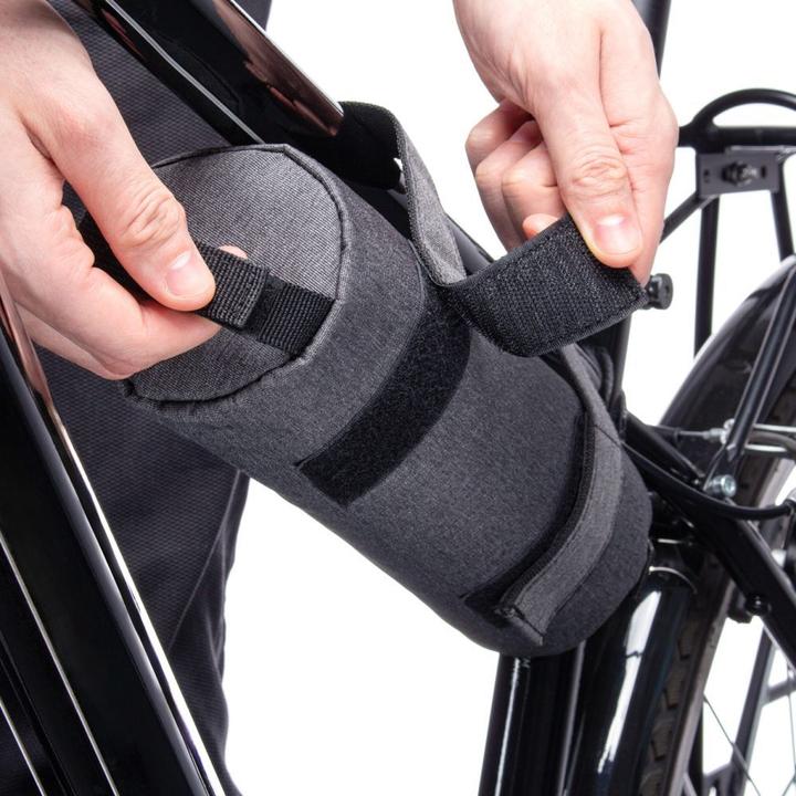 Produktbild Wozinsky WBB37GRB Fahrradtasche mit Wärmeisolierung – Grau (0.70 l, Gepäckträgertasche)