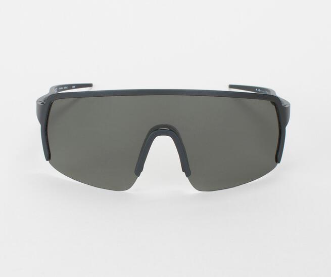 Actual product image Out Of Piuma (Black, Nero Photochromic)