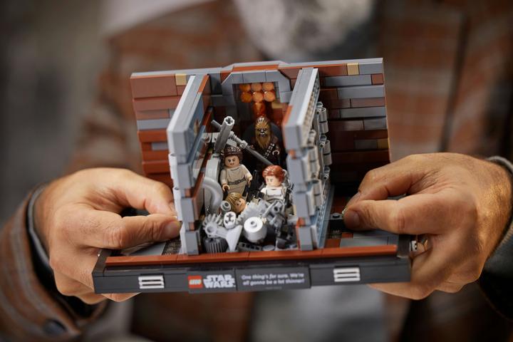 Produktbild LEGO Müllpresse im Todesstern - Diorama (75339, LEGO Star Wars)