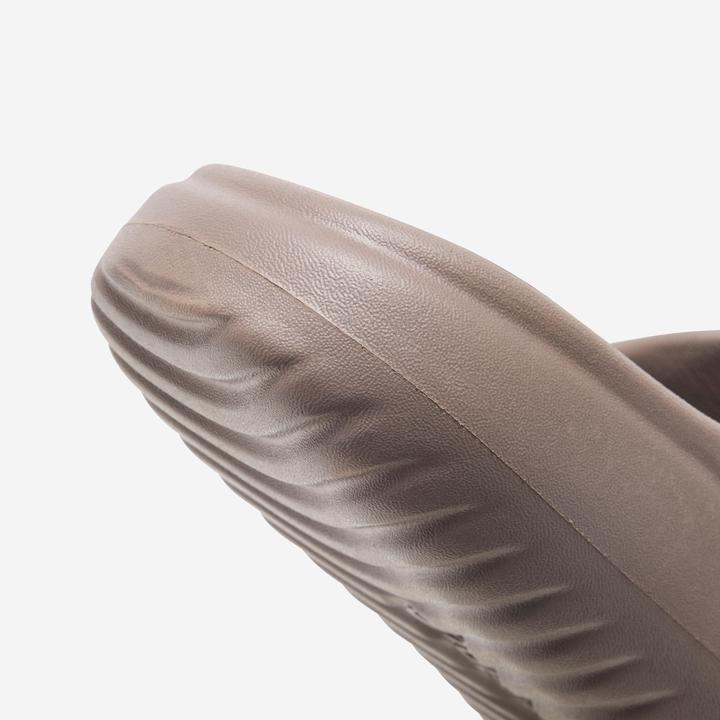 Produktbild Decathlon Badeschlappen Slides Damen/Herren - braun (39)