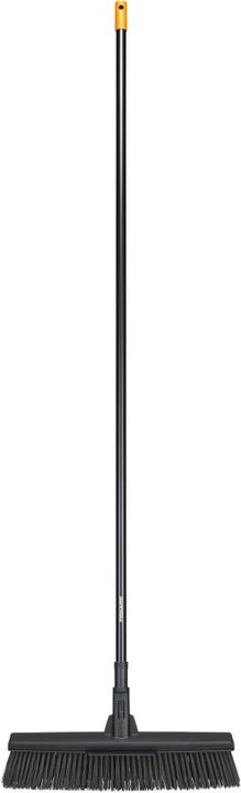 Produktbild Fiskars 1025930 Besen Outdoor Weiche/harte Borste (1 Stk.)