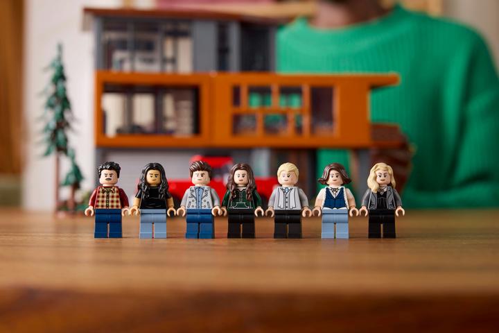 Produktbild LEGO Das Haus der Cullens aus Twilight (21354, LEGO Ideas, LEGO Seltene Sets)
