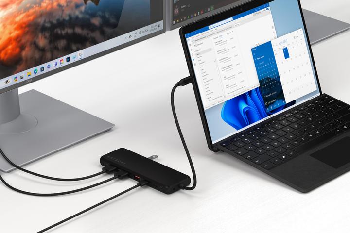 Image du produit Satechi 13-in-1 USB-C Triple Display Multiport Adapter (USB-C, 13 Ports)