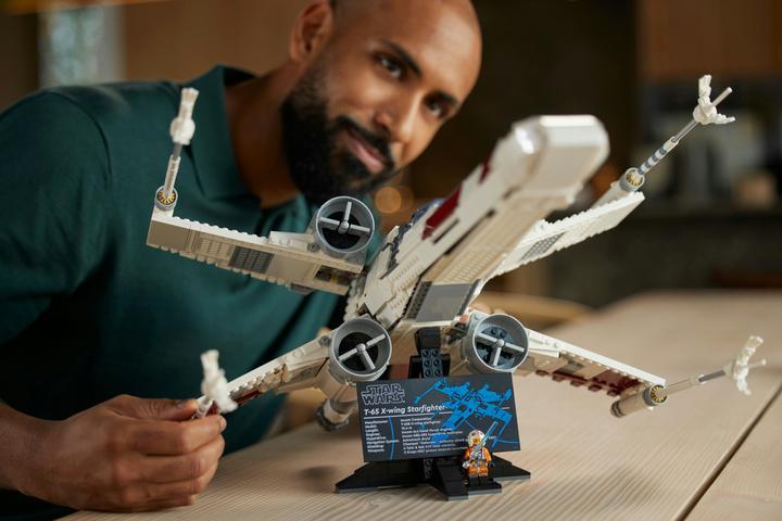 Actual product image LEGO X-Wing Starfighter (75355, LEGO Star Wars, LEGO Rare Sets)
