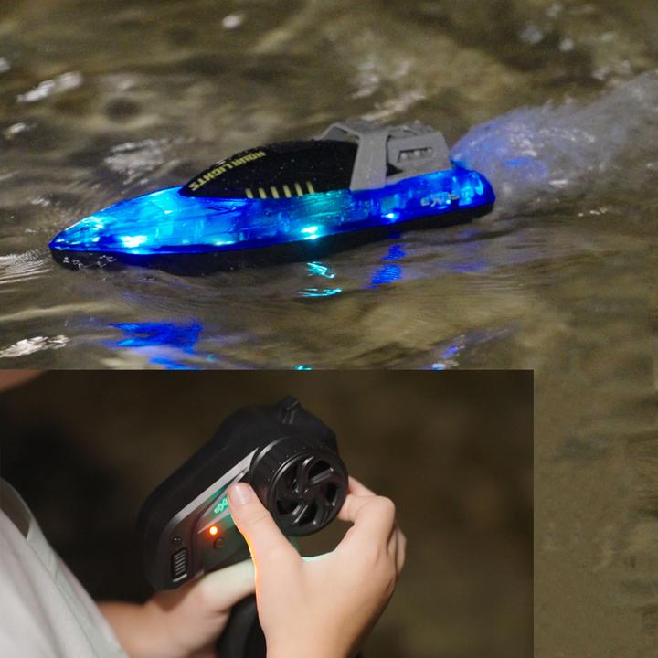 Actual product image Silverlit Exost Boat Aqua Lights, 2.4 GHz