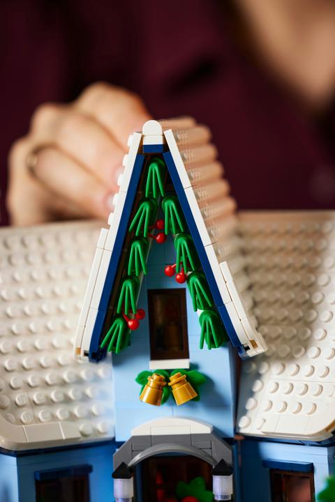 Image du produit LEGO Visite du Père Noël (10293, LEGO Creator Expert, LEGO difficiles à trouver)