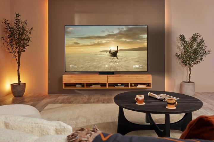 Actual product image Samsung QE85QN800BT (85", QN800B, NeoQLED, 8K, 2022)