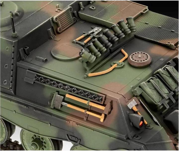 Actual product image Revell Model Set Rocket Fighter Tank Jaguar 1