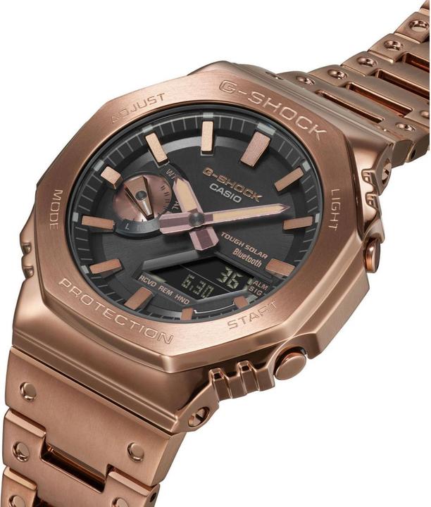 Actual product image G-Shock GM-B2100GD-5AER (Diving watch, 44 mm)