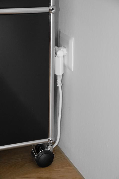 Produktbild Max Hauri Safety Line 90° mit Schalter (6 x, Typ 13, 2 m)