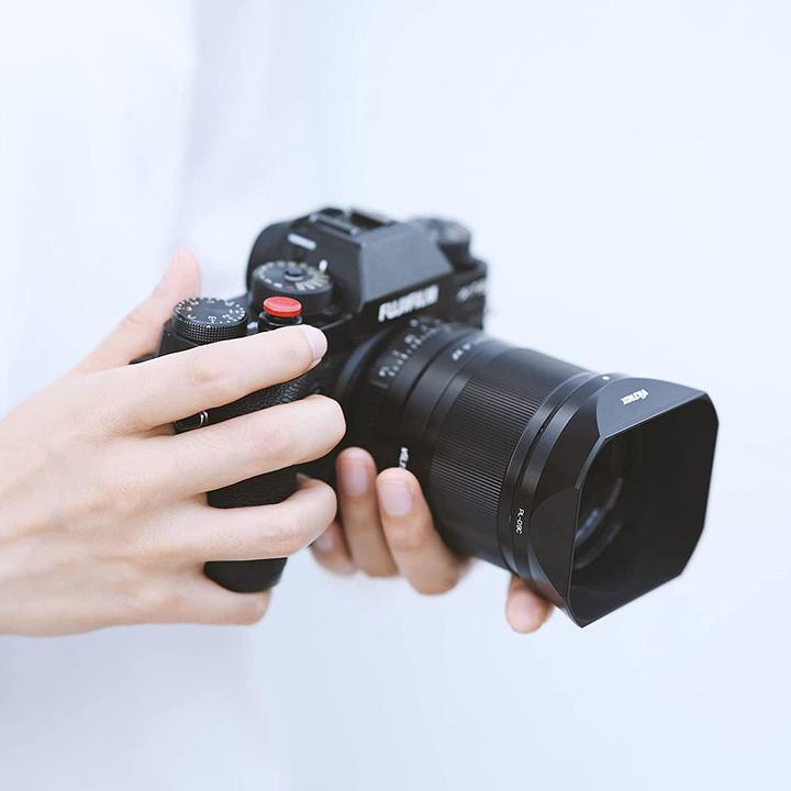 Produktbild Viltrox 23mm 33mm 56mm F1.4 Metal Square Hood