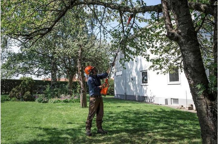 Actual product image Husqvarna 120iTK4-P (Battery chain saw)